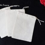 Organic Cotton Single Drawstring Ecofriendly Reusable Muslin Bags Natural Bags. Jewelry bags, gift bags, packaging bags, wedding favors, storage pouch, cloth bags, natural bags, organic cotton, reusable, christmas bags, muslin bags.