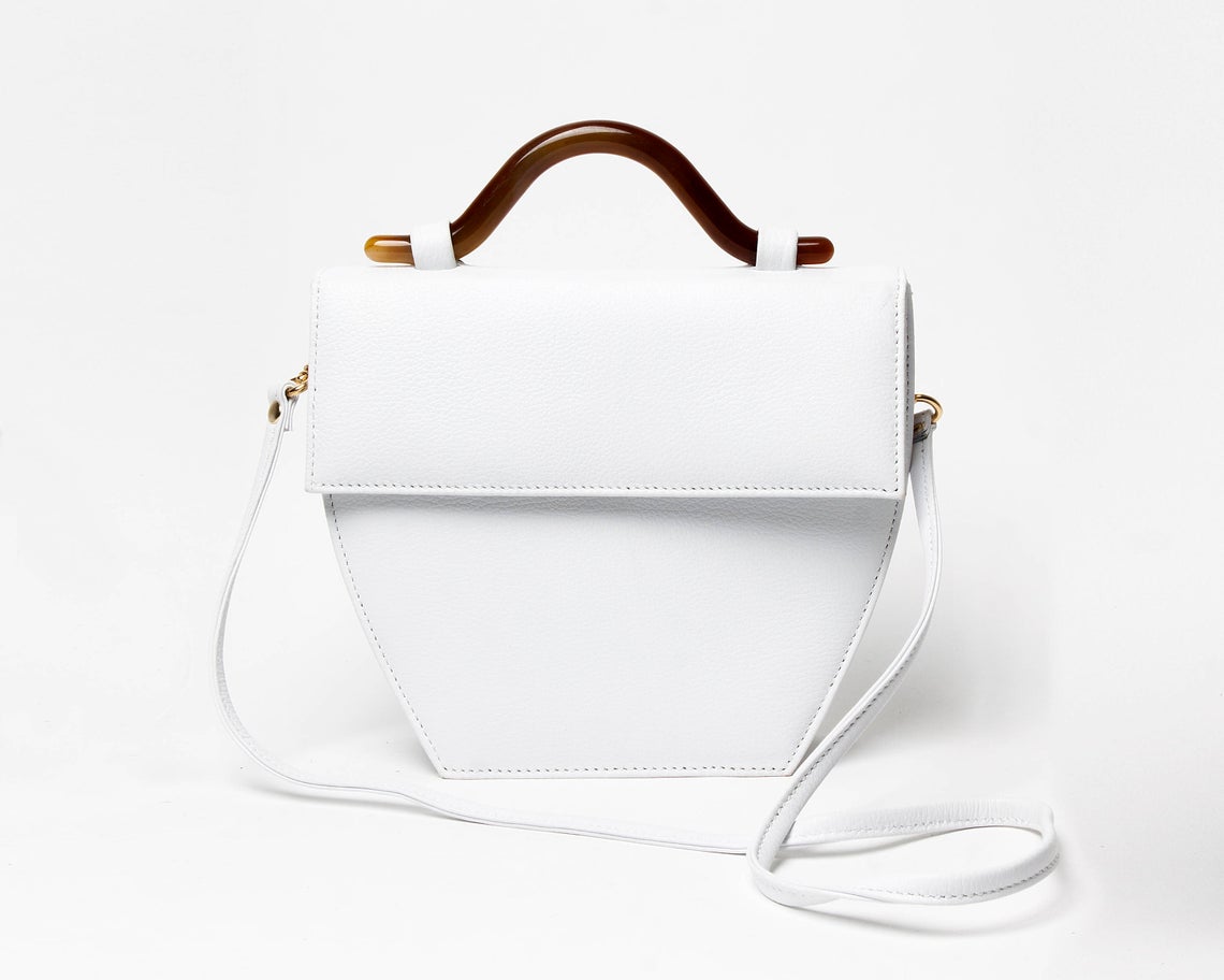 LX Small Handbag For Women Mini Crossbody Fit Size Stylish Ladies Purse (V  Shape – SaumyasStore